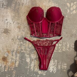 Elegant Lace Bra Set - Red